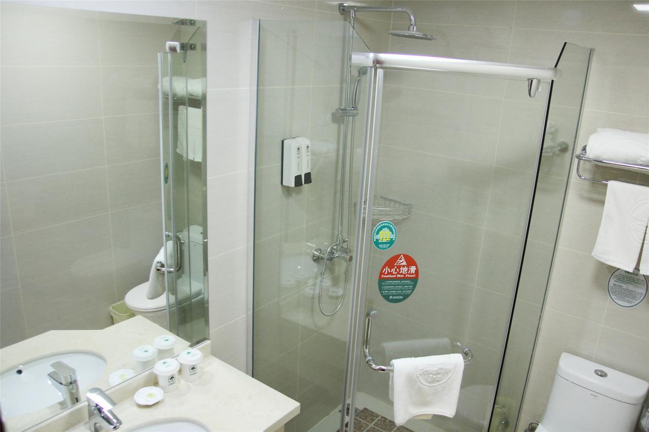 Greentree Inn Jiangsu Wuxi Hubin Business Street Business Hotel Экстерьер фото